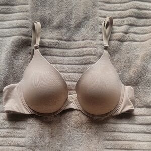 Victoria's Secret Uplift Semi Demi Bra